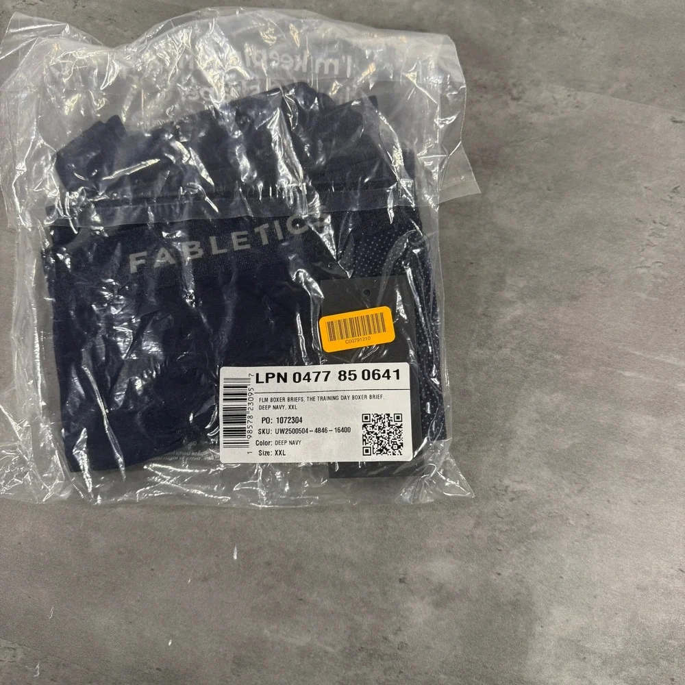 Fabletics Boxer Briefs Mens XXL Training Day Deep Navy Gray Athletic Breathable